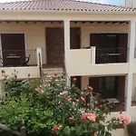 Apart Otel Kallisti διακοπτό-καλάβρυτα