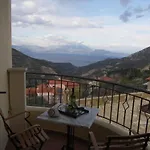 Kallisti διακοπτό-καλάβρυτα Appart hôtel 4*